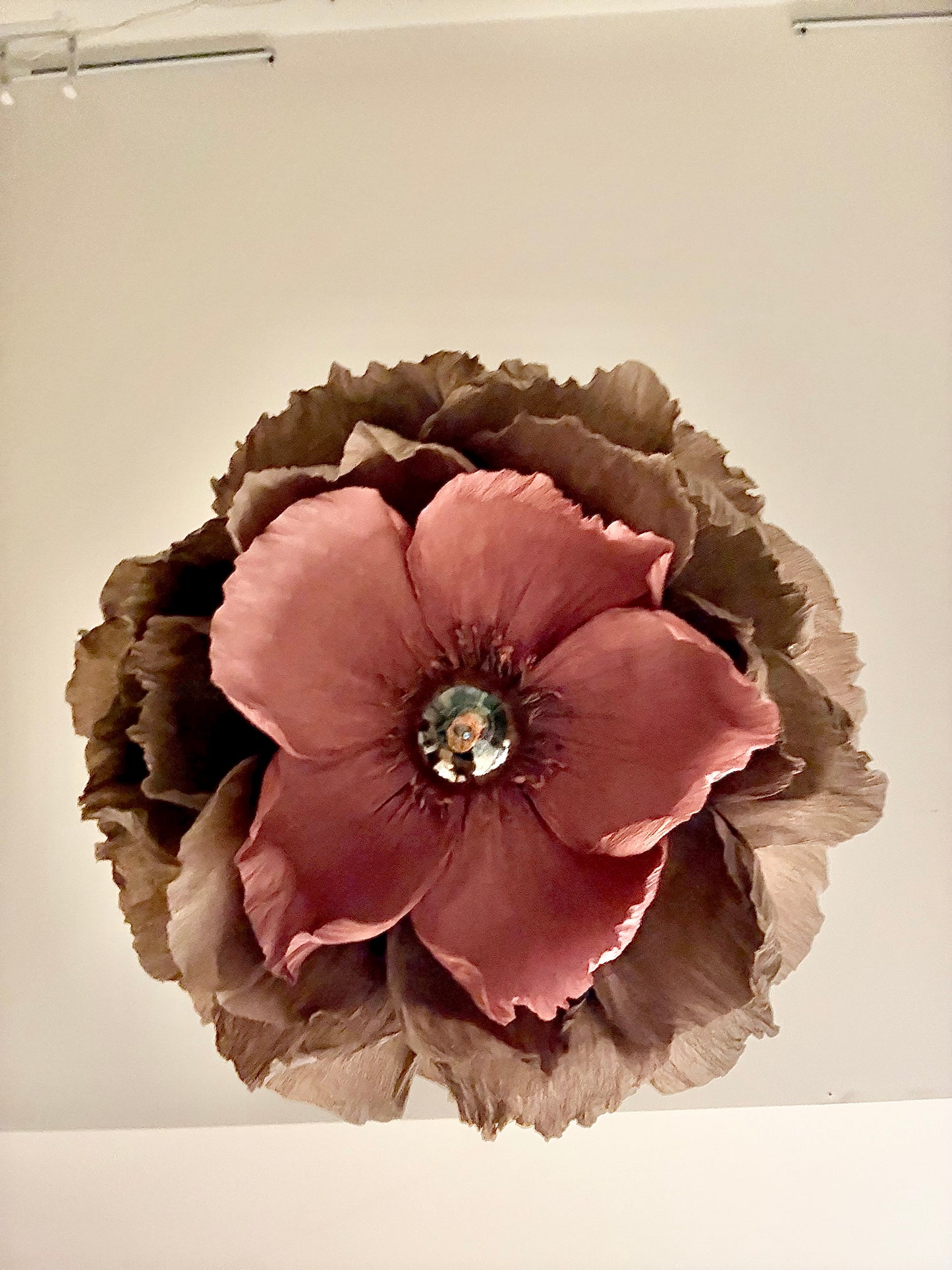 Taklampan ”Esther”