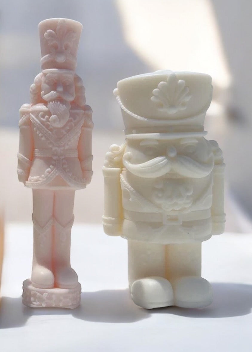 Pelarljus ”Nötknäppare”