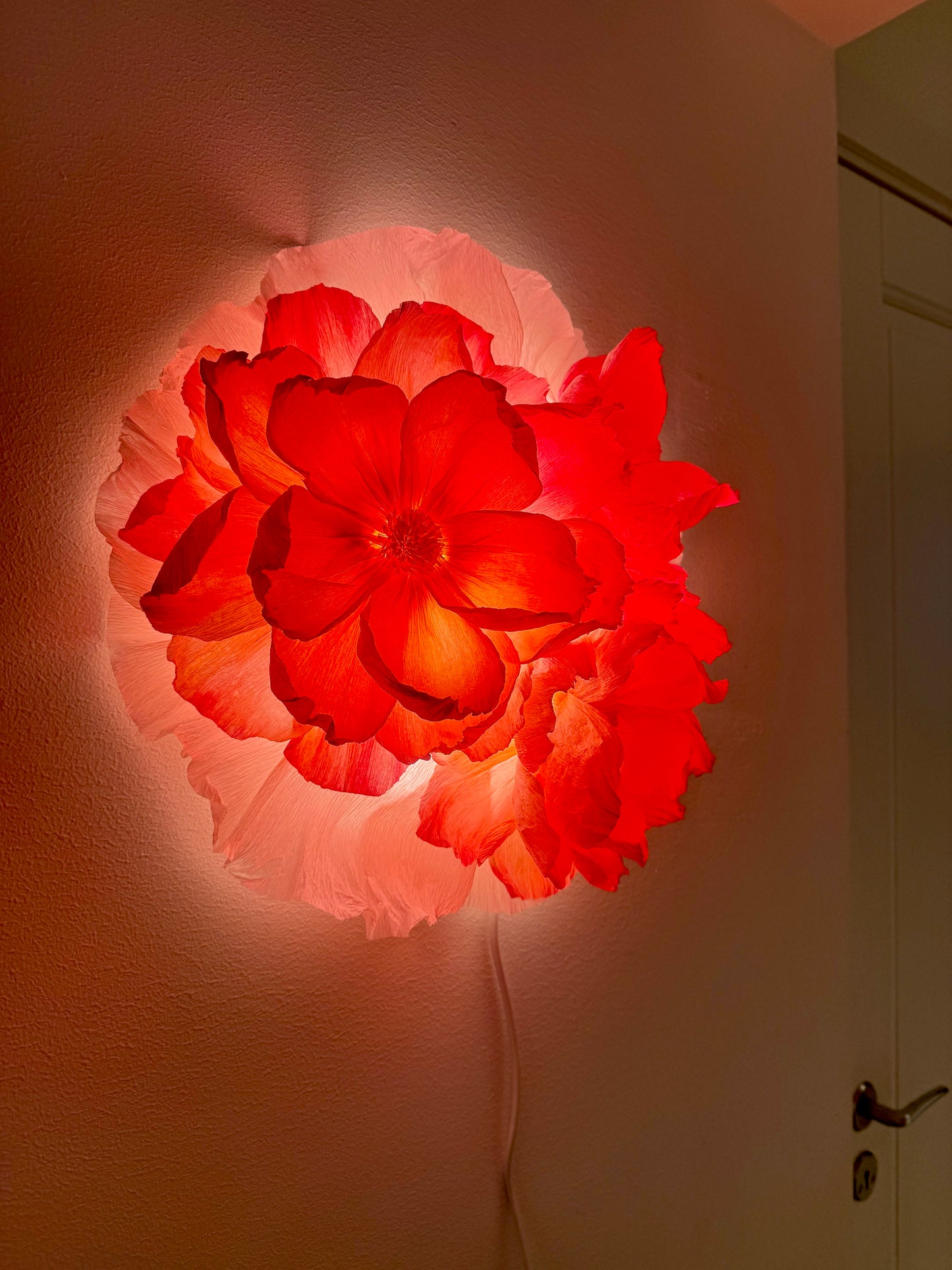 Vägglampan ”Ella”