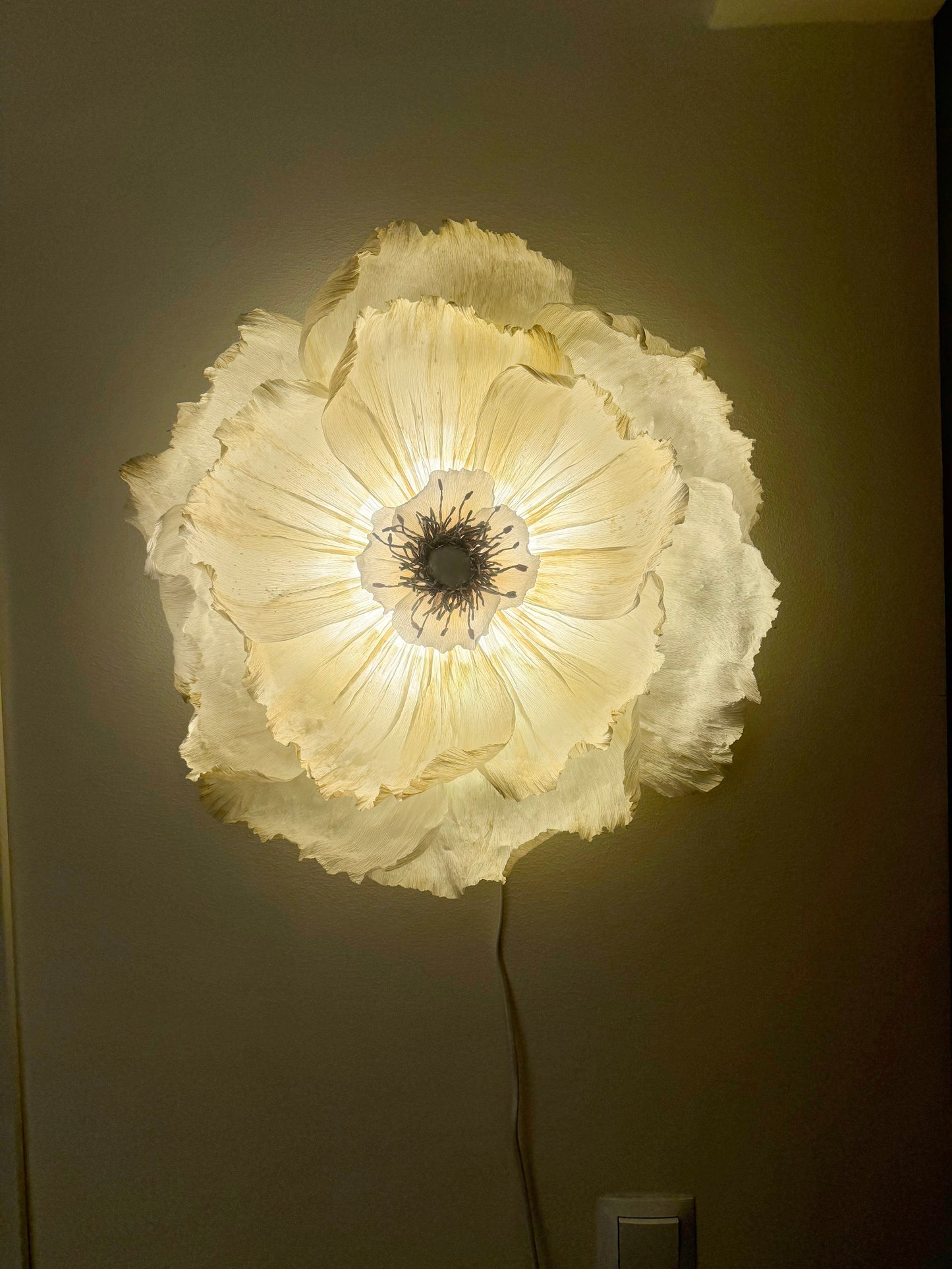 Vägglampan ”Bella”