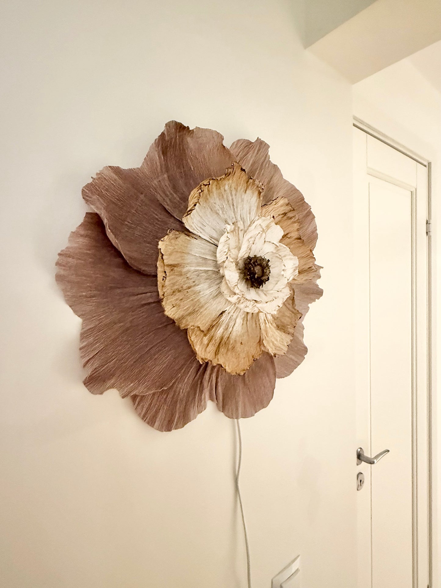 Vägglampan ”Emma”