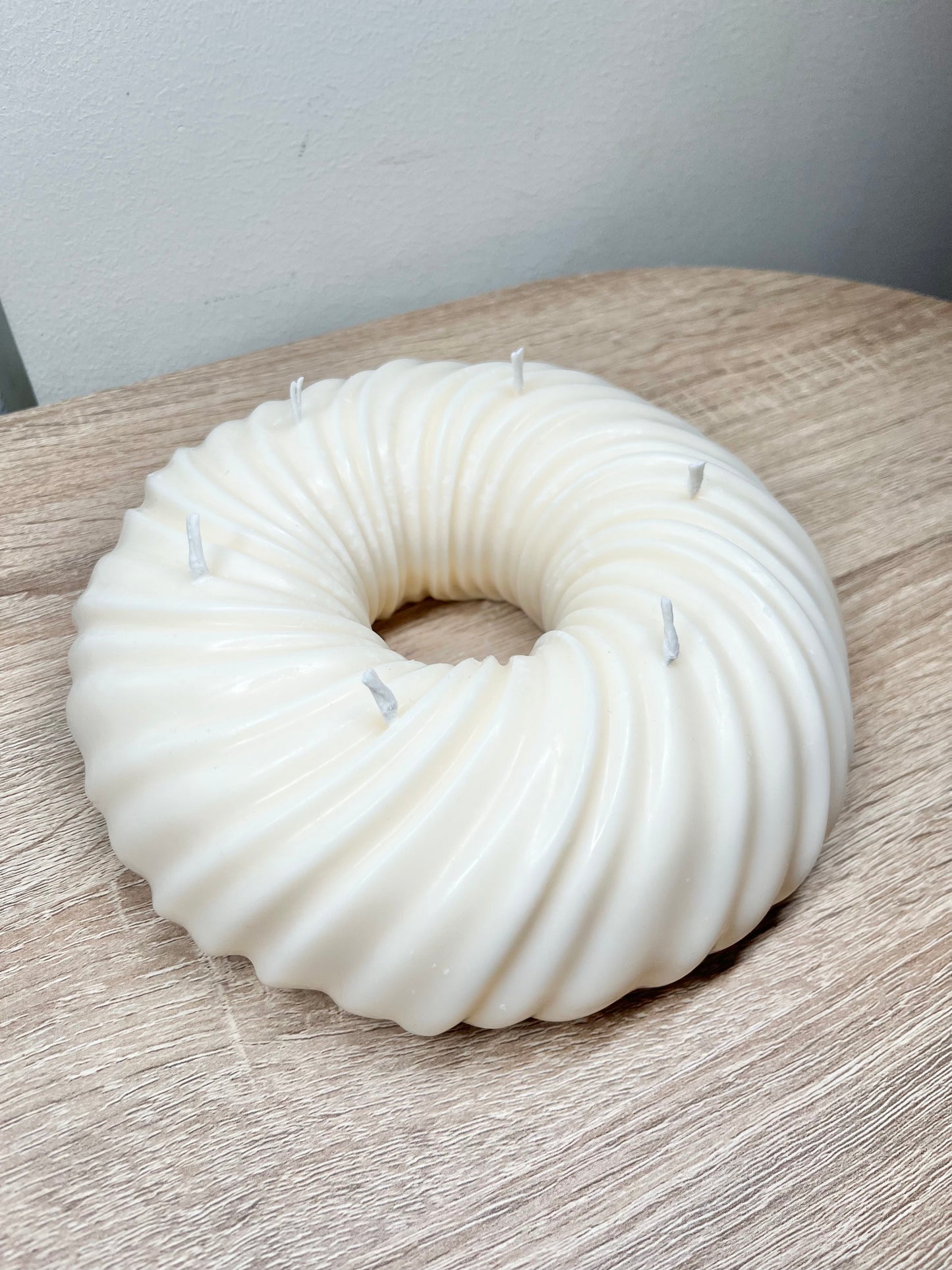 Megastort ljus ”Donut”